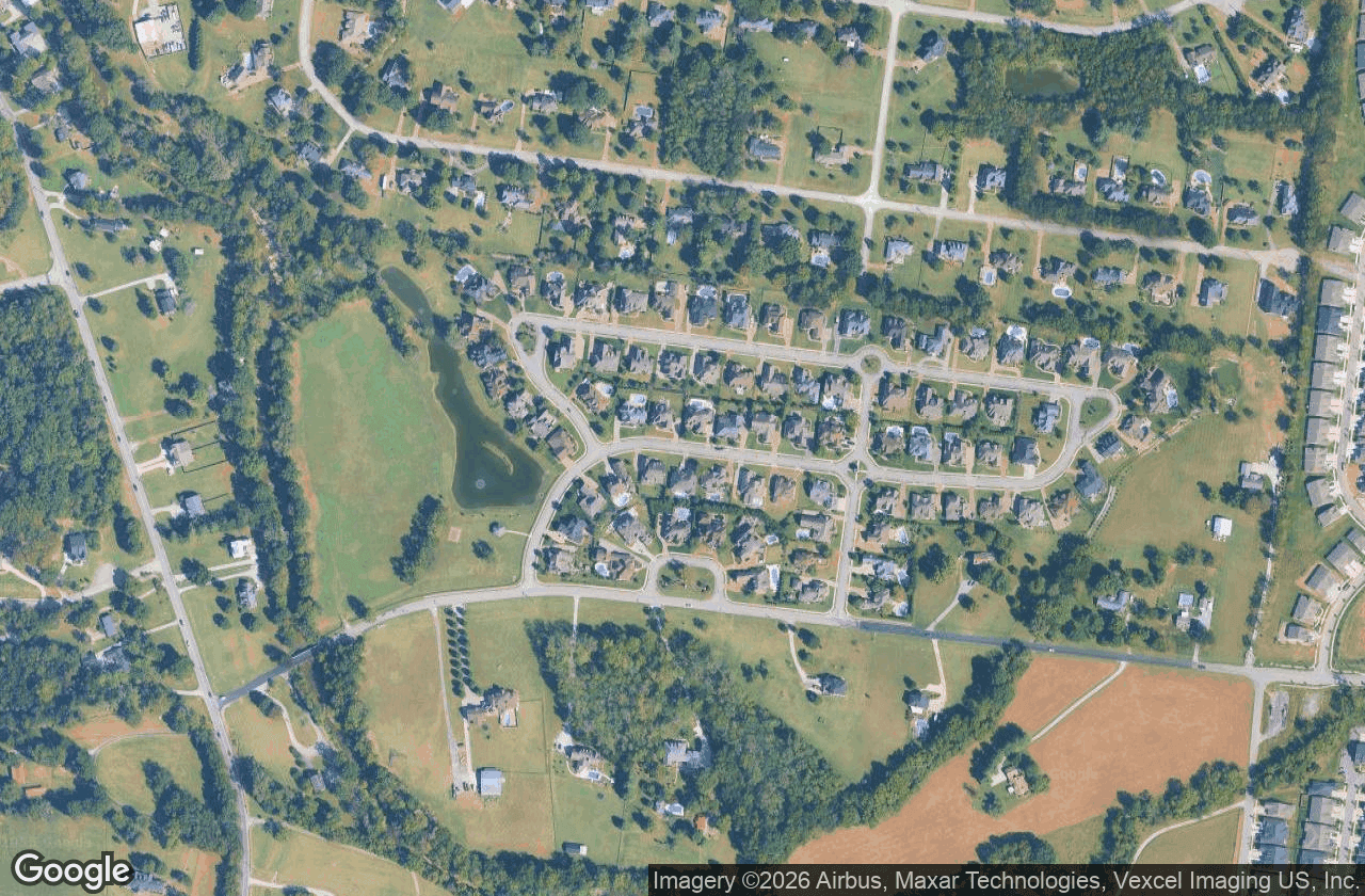Aerial view of Drakes Pointe, Hendersonville
